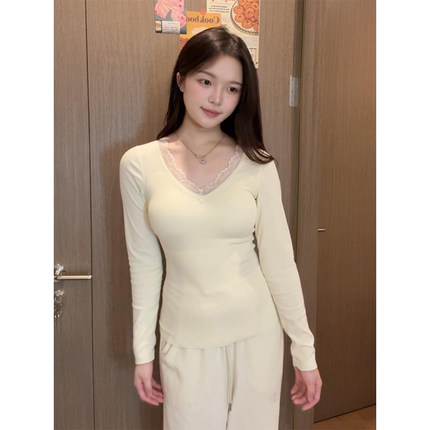 蕾丝花边带胸垫保暖打底衫女秋冬季V领内搭可外穿加绒修身高级感