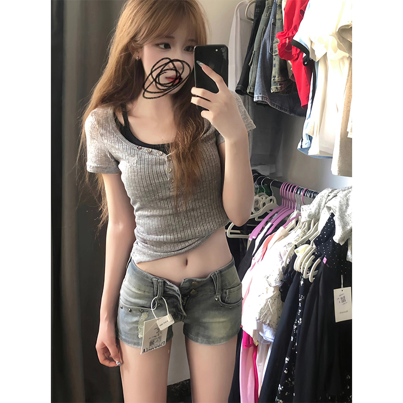 美式复古柳钉低腰牛仔短裤女夏