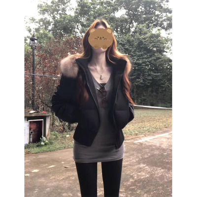 灰色加长款v领内搭打底衫女冬季