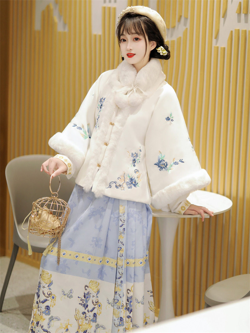 LANTING 원래 명나라 HANFU 여성 2024 새로운 가을 겨울 말 얼굴 스커트 정장 매일 향상된 슈퍼 요정 고대 의상