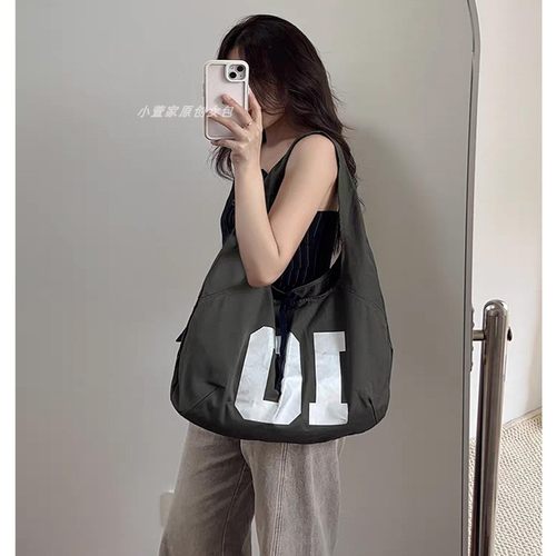 设计师款十周年军绿色单肩托特包数字印花腋下包手提帆布包女包