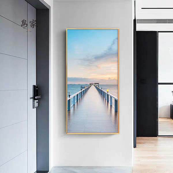 现代简约玄关装饰画客厅走廊挂画落地竖大幅北欧风景壁画海岸码头