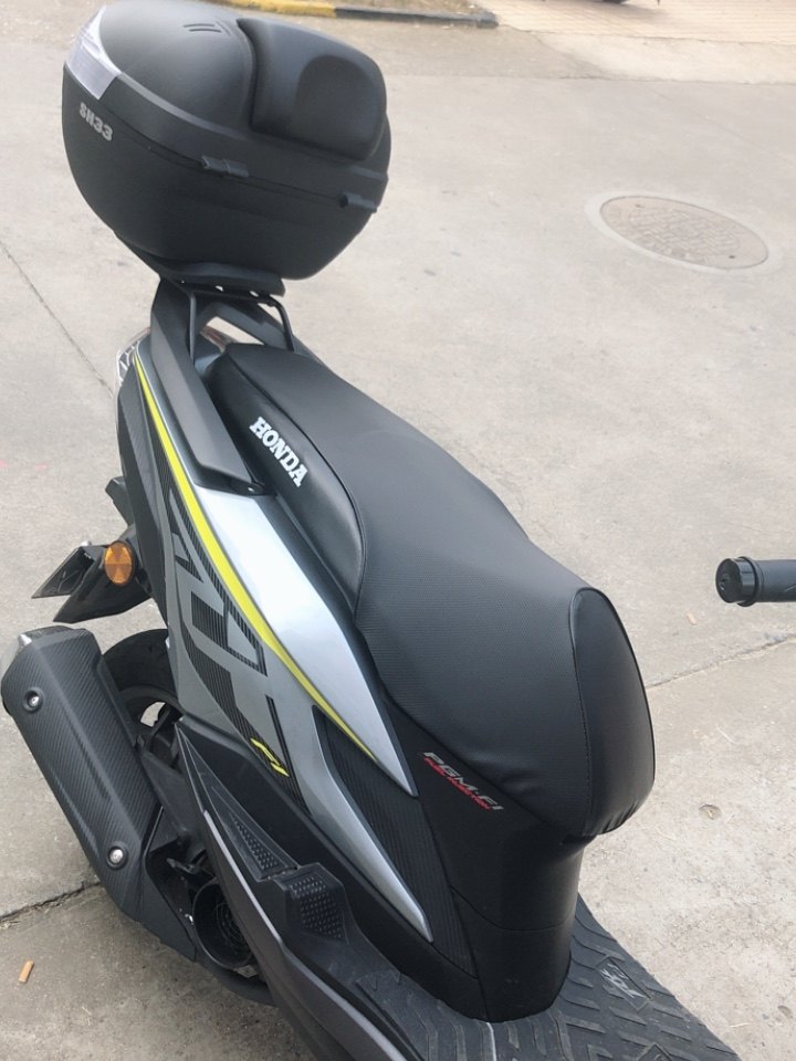 适用于本田裂行125坐套 sdh125t-37网格nx125坐垫套125改装配件