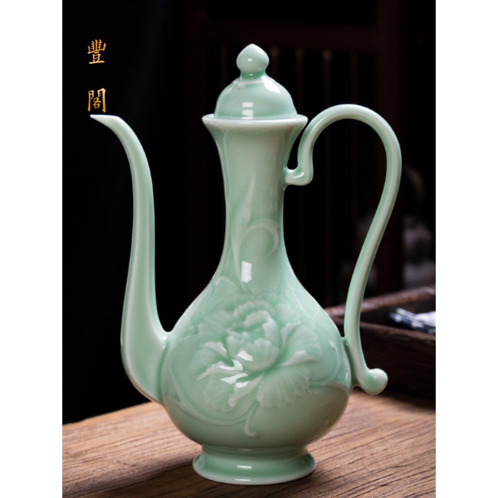 景德镇陶瓷家用古董酒瓶0.5公斤中国梅绿牡丹酒器羊脂玉瓷酒具