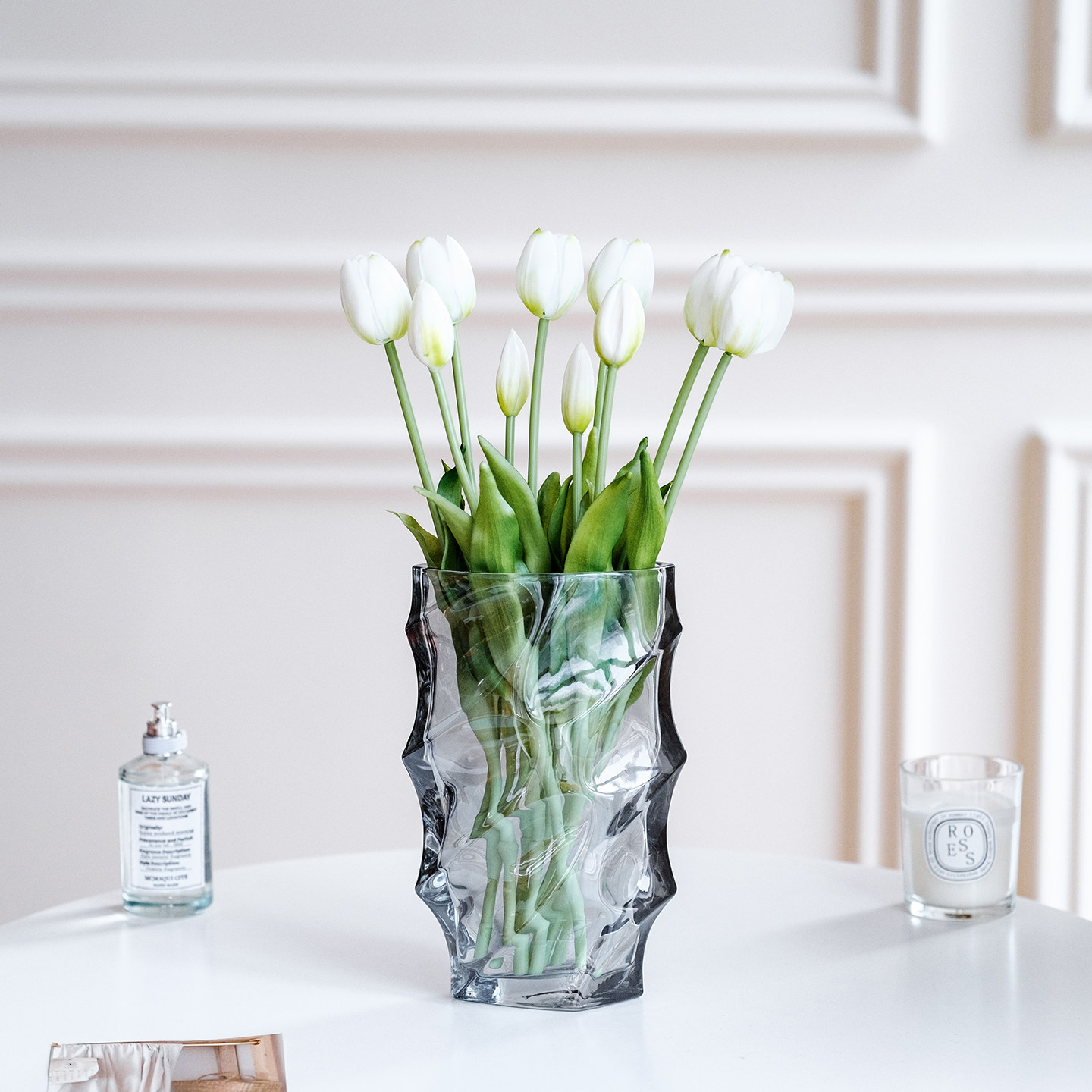 仿真郁金香花束插在透明玻璃花瓶中餐桌装饰浪漫风法式高级感花艺,家居饰品,餐桌花艺,淘宝优惠券,粉丝福利购,淘宝优惠卷