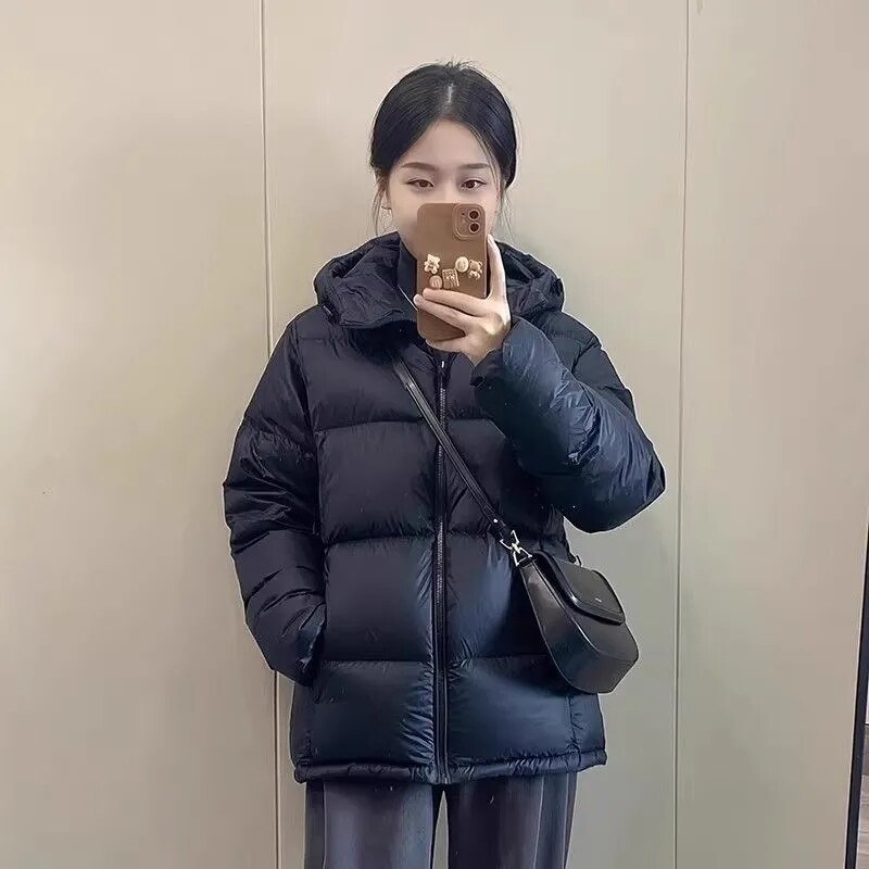 2026年女装冬季粉色连帽棉服短款长袖新款加厚小个子面包学院外套