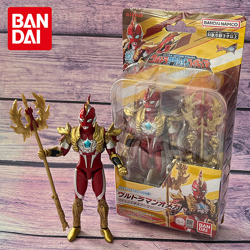 奥美迦奥特曼朱雀装甲超可动人偶