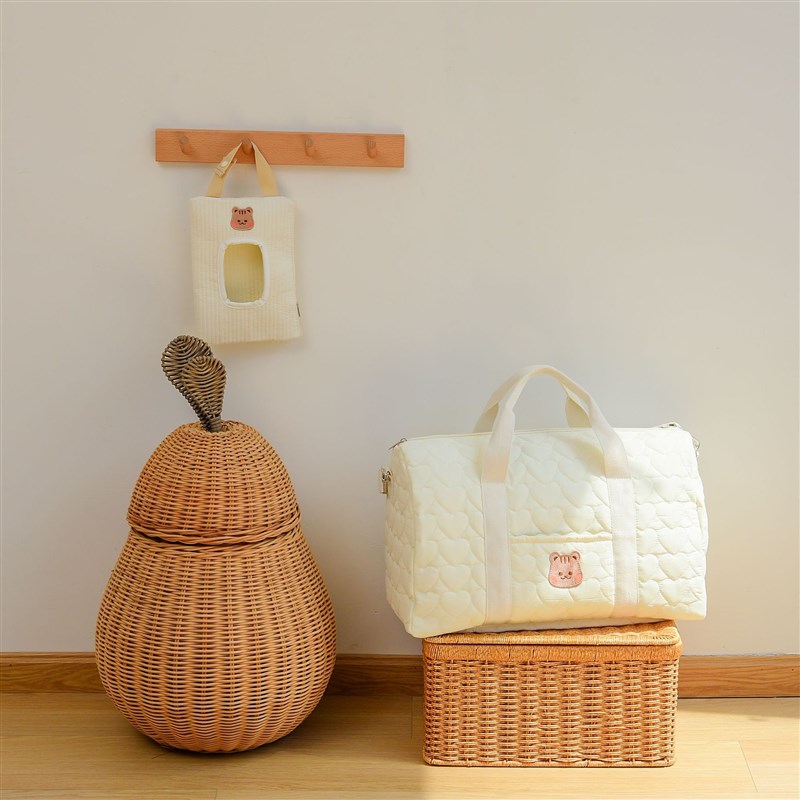 刺绣款小熊旅行大容量手提旅行包爱心收纳波士顿妈咪单肩斜挎包