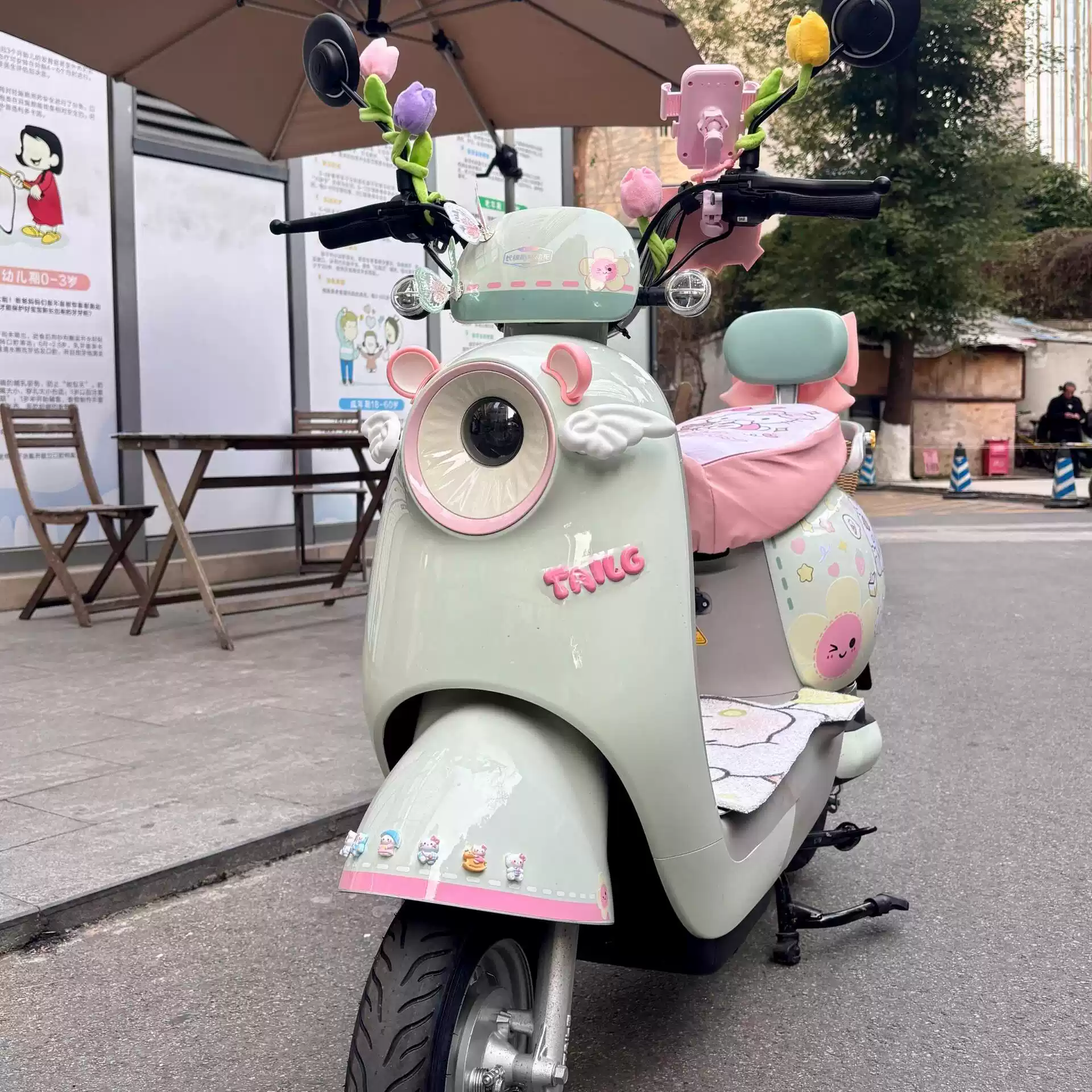 电动车装饰小配件可爱耳朵翅膀爱玛元宇宙露娜雅迪摩登九号通用