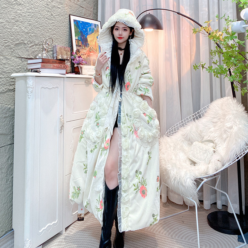 高端重工刺绣花连帽羽绒服女2025年冬新款90白鸭绒轻薄保暖外套,女装/女士精品,羽绒服,淘宝优惠券,粉丝福利购,淘宝优惠卷