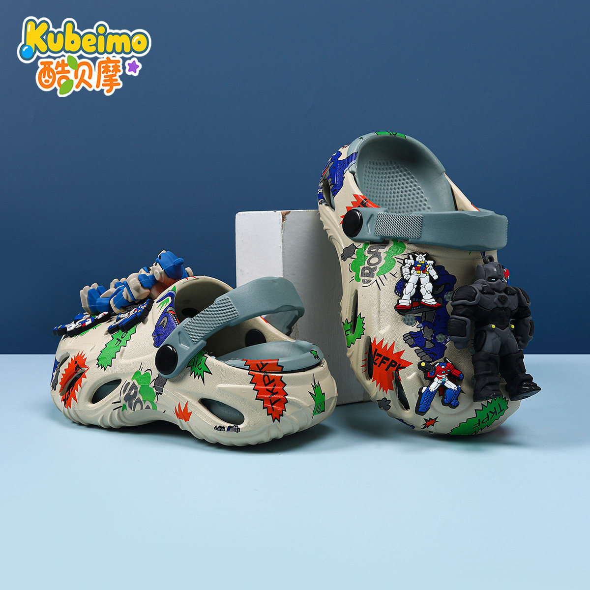 变形金刚儿童洞洞鞋男童2026夏新款防滑包头拖鞋男孩沙滩凉鞋卡通