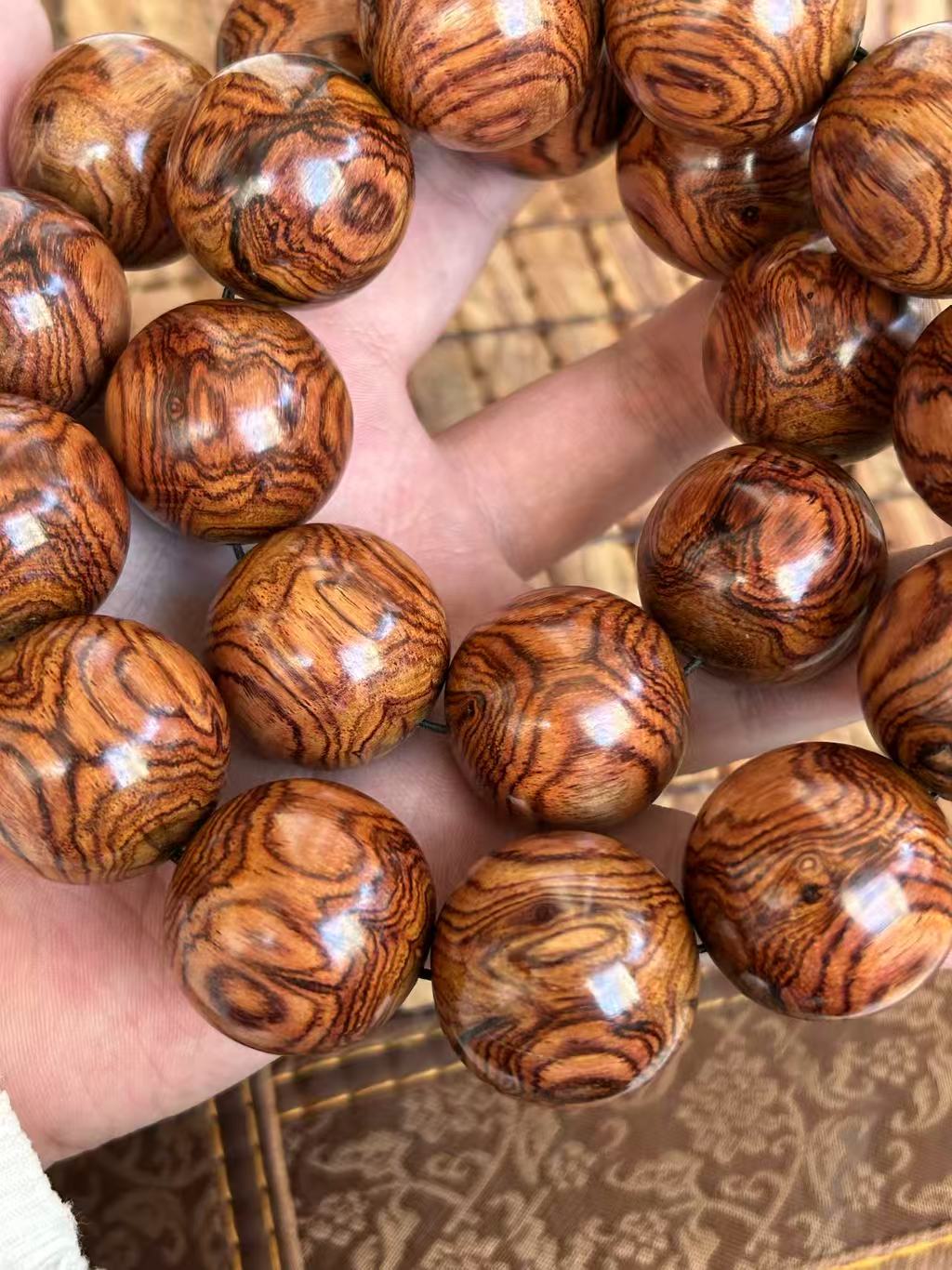 1122海南黄花梨虎啤对眼油梨3.0x21手持