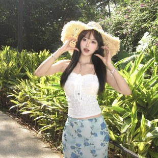 旅行度假穿搭套装女夏季白色挂脖抹胸上衣蓝色印花半身长裙两件套