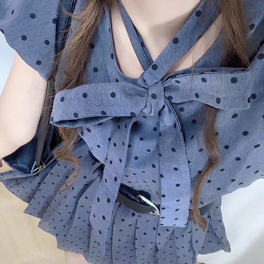miu系富家千金灰色波点连衣裙女夏学院风甜美蝴蝶结收腰百褶短裙