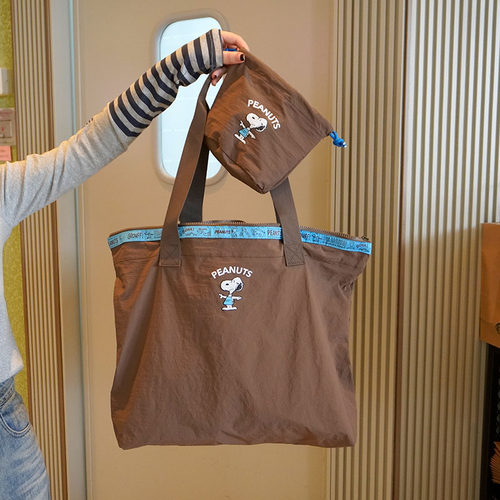 日系可爱史努比大容量旅行袋