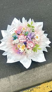 新款积木花束抱抱桶女孩玩具拼装摆件送男女生情人节生日礼物