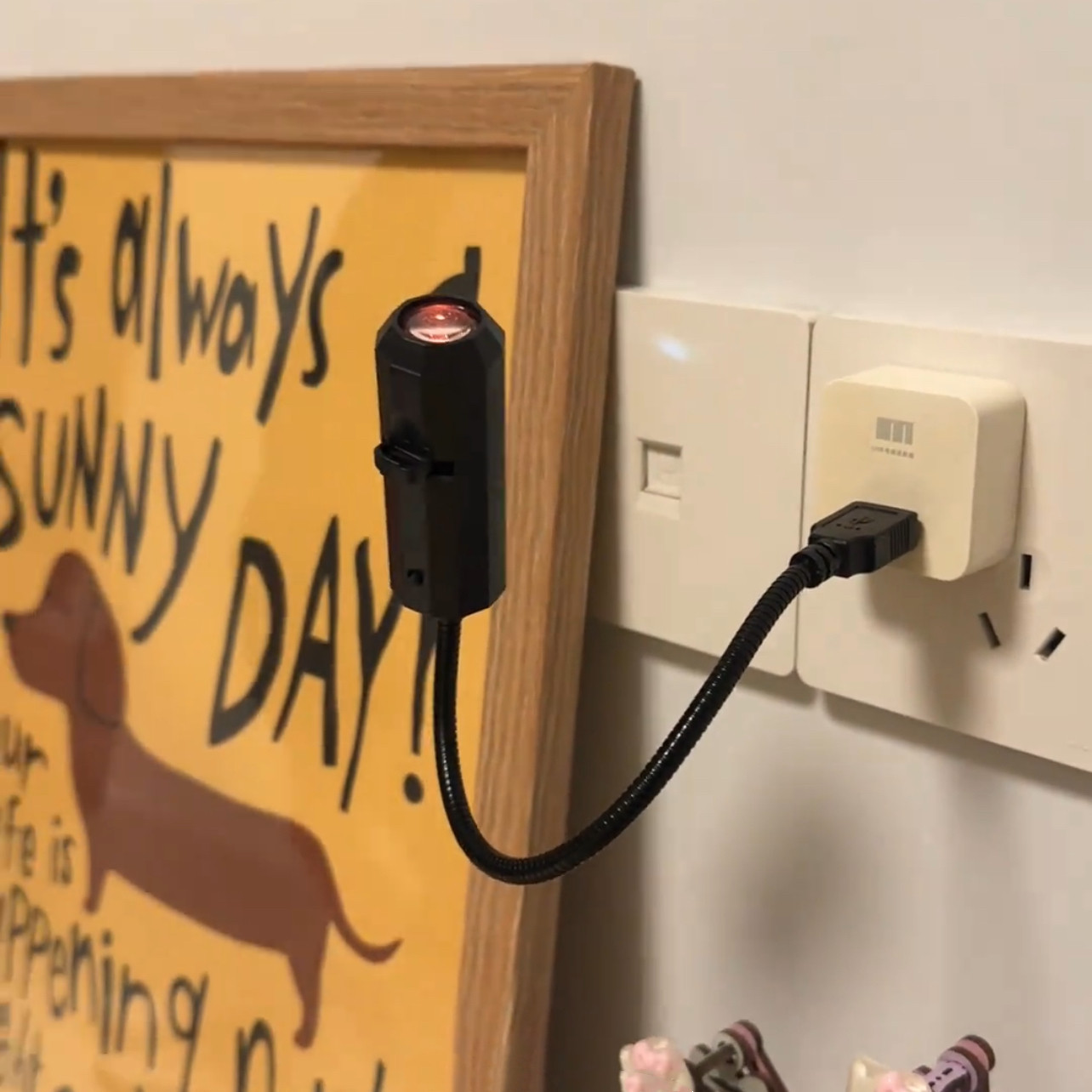 小型投影仪家用客厅卧室氛围感装饰灯新款2026夜晚星空顶抖音同款