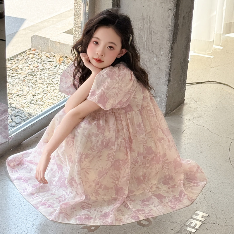 清新碎花连衣裙ins风酷帅搭配高级感舒服夏潮韩系潮服森系韩版