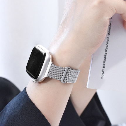 适用applewatch米兰尼斯表带小蛮腰iwatch磁吸金属S10/S9纤细表带苹果手表S8/7/6/5/4/se双节简约星光色表带