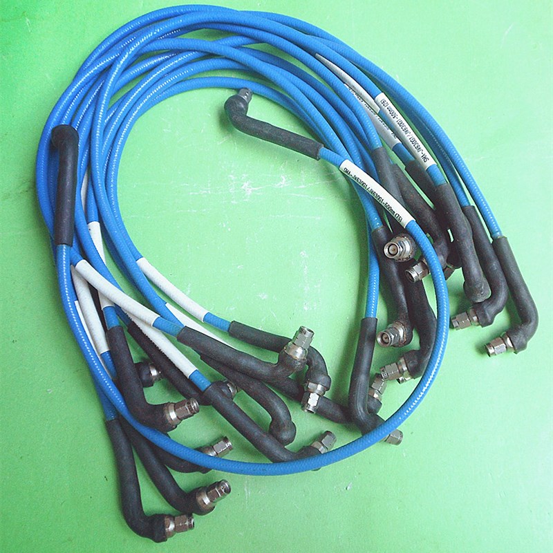 SMA-JW630G1/JW6301G1-500mm DC-18GHz 50cm 弯角SMA公柔软连接线