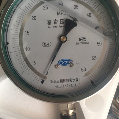 阳泉市精仪密仪表厂耐震精密压力表0.4级YBN150 0-60MPA