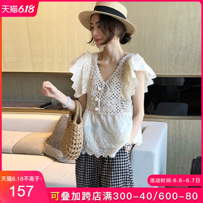 小清新设计感白色V领镂空蕾丝衫喇叭袖宽松上衣2020夏新款欧洲站