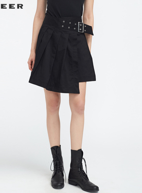 S·DEER圣迪奥青春休闲腰带斜摆A字百褶裙S21181301