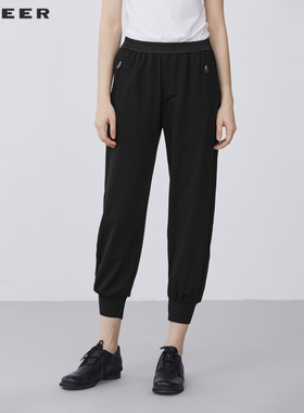 S·DEER圣迪奥女装秋运动个性松紧插袋罗纹黑色九分裤S21380809