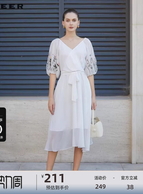 sdeer圣迪奥女装V领绣花网纱泡泡袖连衣裙S232Z12EM