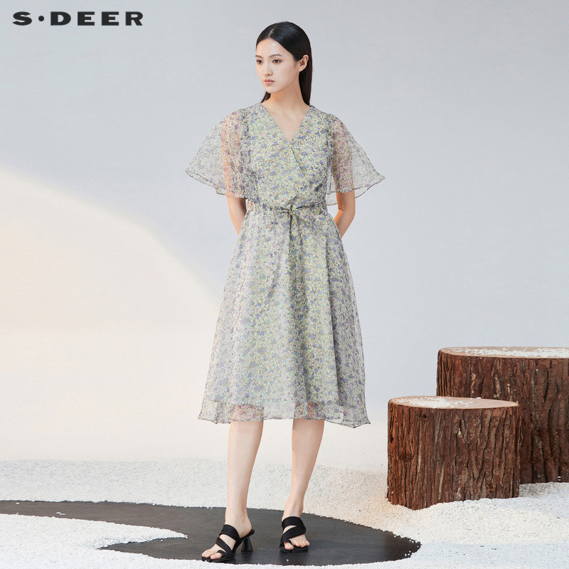 sdeer圣迪奥女装V领收腰碎花泡泡袖连衣裙S223Z123N
