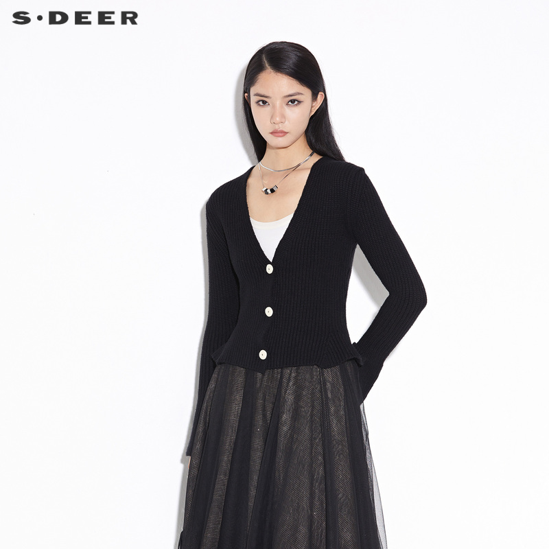 S·DEER圣迪奥女装休闲V领开衫高腰喇叭袖针织衫S21383501