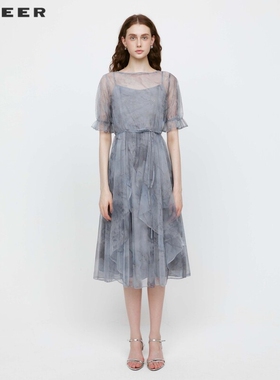 S·DEER圣迪奥收腰晕染吊带连衣裙套装S242Z1441