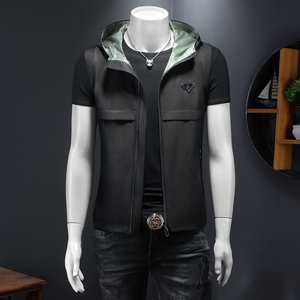 男士连帽马甲背心 M-5XL 钱塘6026-9010-P145 (假模图），男装背心/马甲，钱塘6026