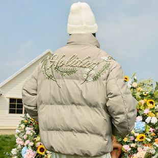 harshandcruel花环刺绣珍珠绣设计保暖面包服石墨烯保暖羽绒服