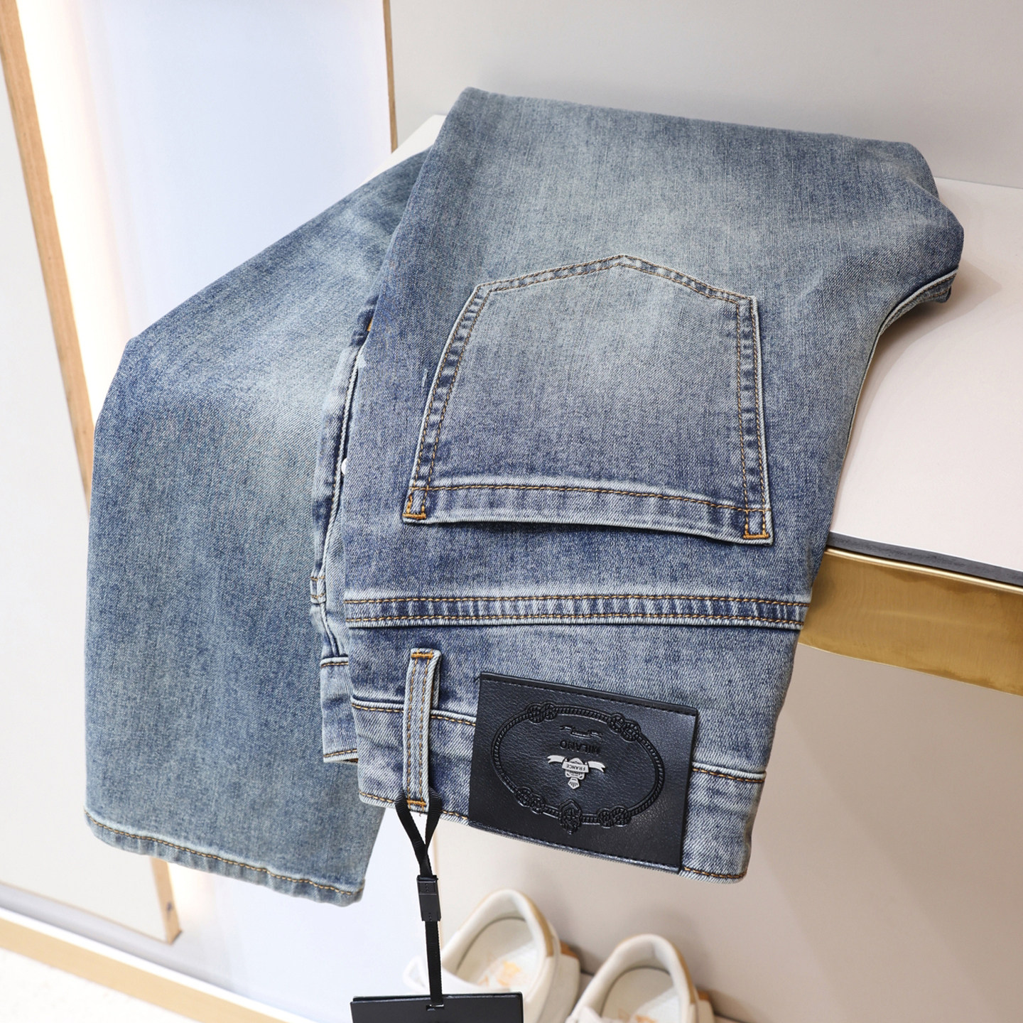 欧美风潮牌个性印花浅蓝色牛仔裤男士春夏修身小直筒弹力休闲裤子