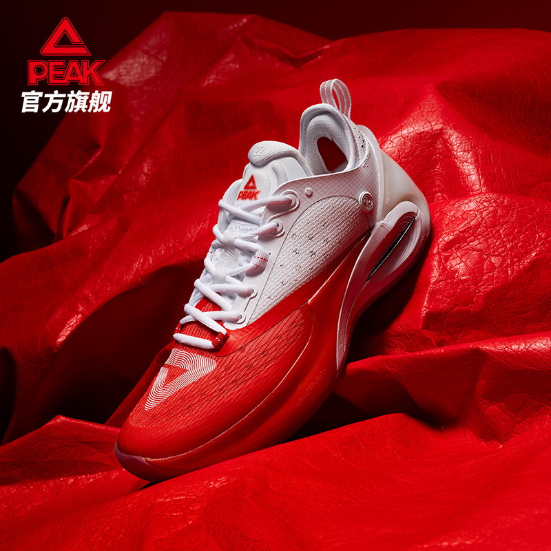 匹克维金斯AW2热血配色篮球鞋