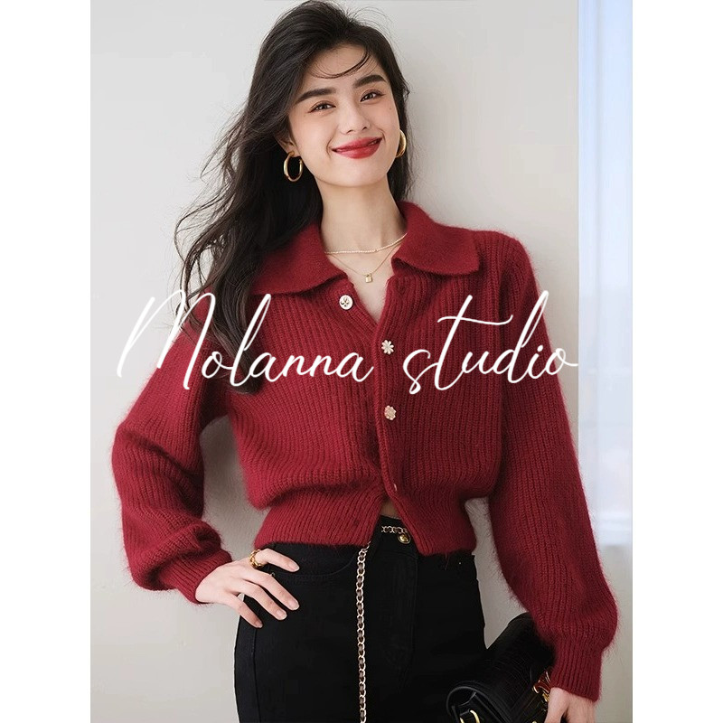 Molanna新年红色翻领毛衣外套女秋冬装新款女士短款针织开衫上衣