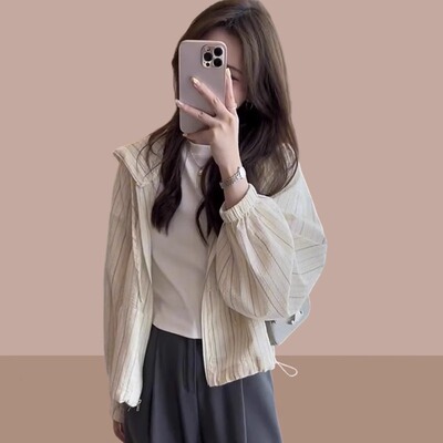 连帽条纹长袖防晒衣女夏季新款时尚休闲洋气薄款透气女士短外套潮