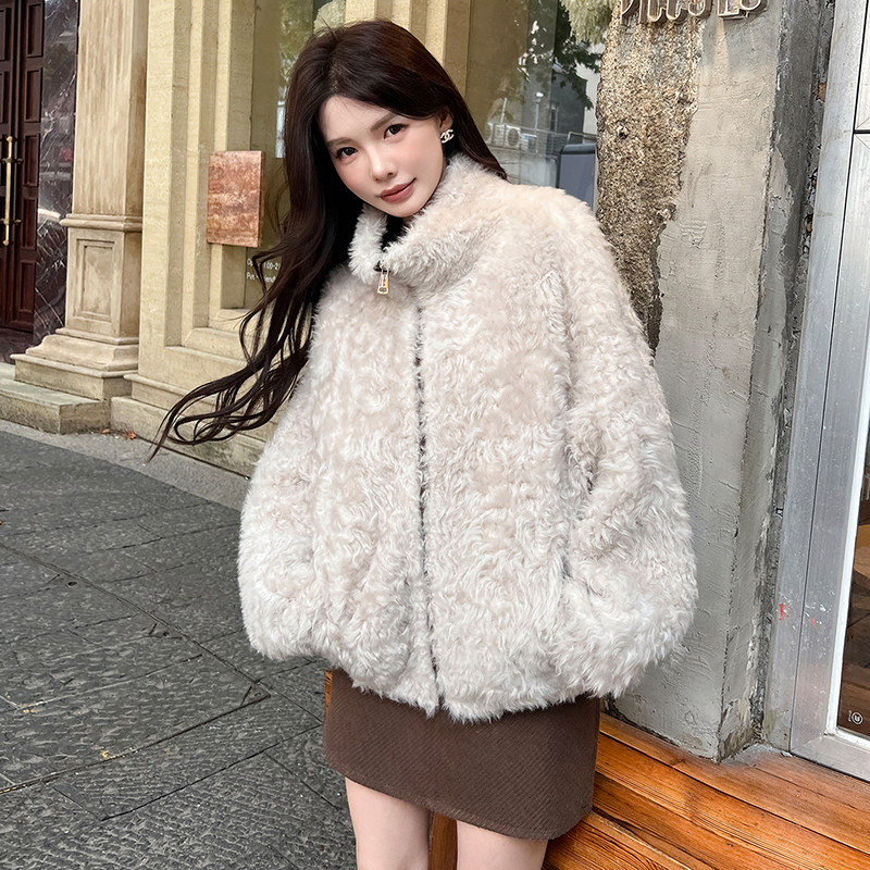 HERDERS乐芙兰短款立领2026冬季新款皮草女皮毛一体皮草女士外套