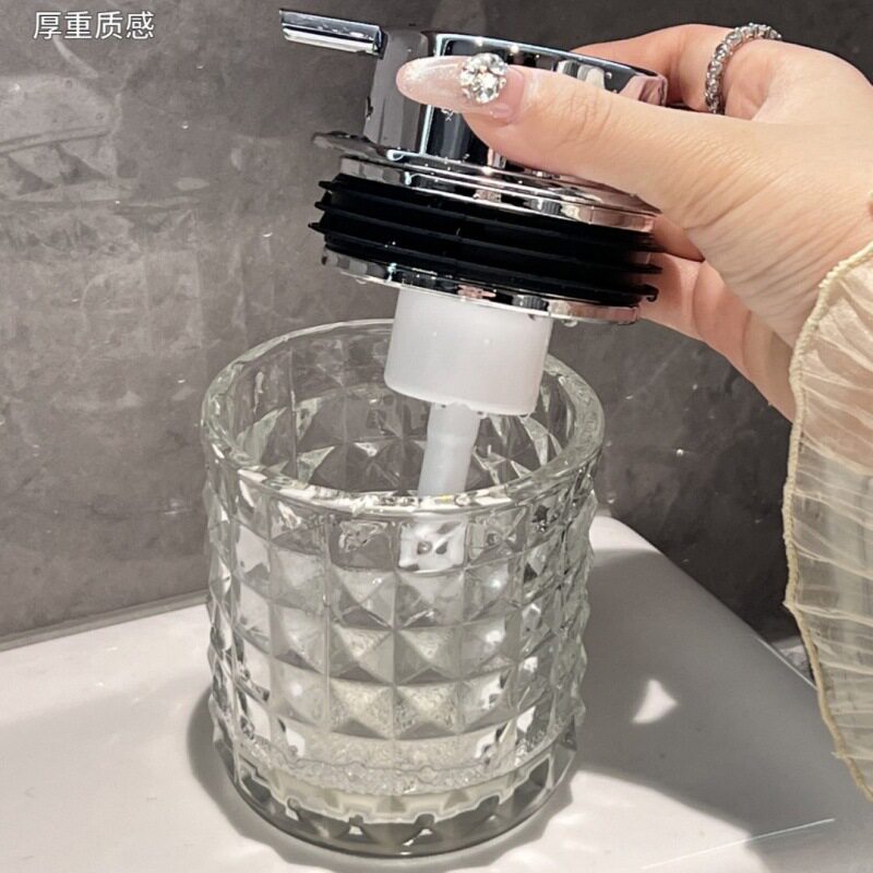 高档轻奢泡沫洗手液按压