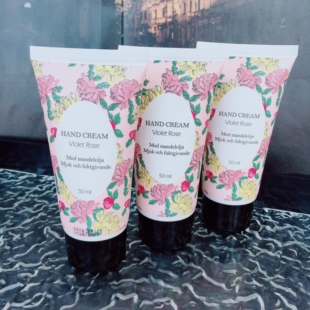 抹完指甲缝都香了~HAND CREAM紫罗兰玫瑰香氛护手霜滋润保湿50ml