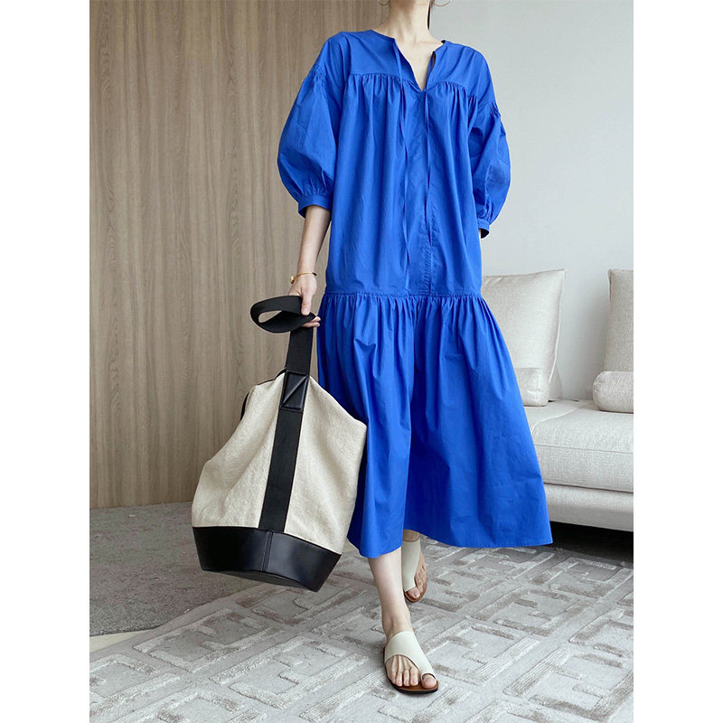 法式V领长袖连衣裙女2021早秋新款克莱因蓝泡泡袖长裙减龄仙女裙