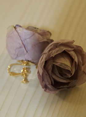 Mi唐手作紫色花朵耳环耳夹小众手工设计新娘婚礼搭配高级