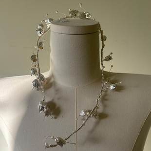 Mi唐手作铃兰花新娘头饰银色森系小众原创优雅高级感婚礼婚纱拍照