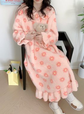 斗篷珊瑚绒睡衣女款秋冬季披风睡袍加厚加法兰绒绒家居服连帽卡通