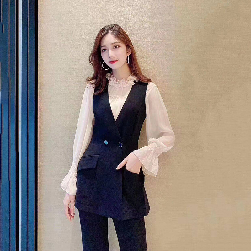 新颖阿玛施正旗舰店官网2020秋新款黑色修身收腰V领小西装马夹女