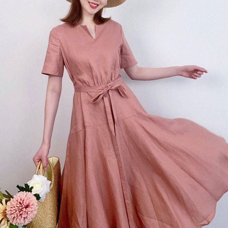 新颖阿玛施正旗舰店官网2020春新款连衣裙女装夏亚麻V领短袖长裙