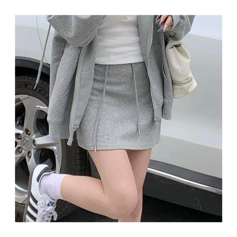 灰色半身裙女2026新款小个子夏季运动半裙短裙休闲套装a字裙卫裙