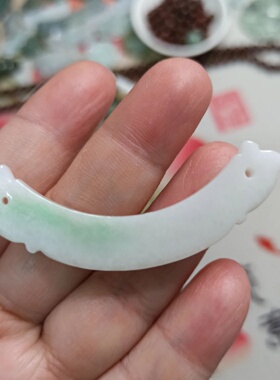 天然翡翠玉璜项链吊坠卡61mm左右