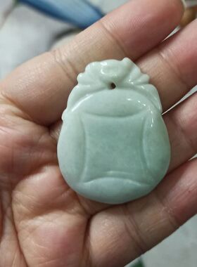 341天然翡翠吊坠飘花花牌福袋挂件特色卡41X32mm雕刻件满48元包邮